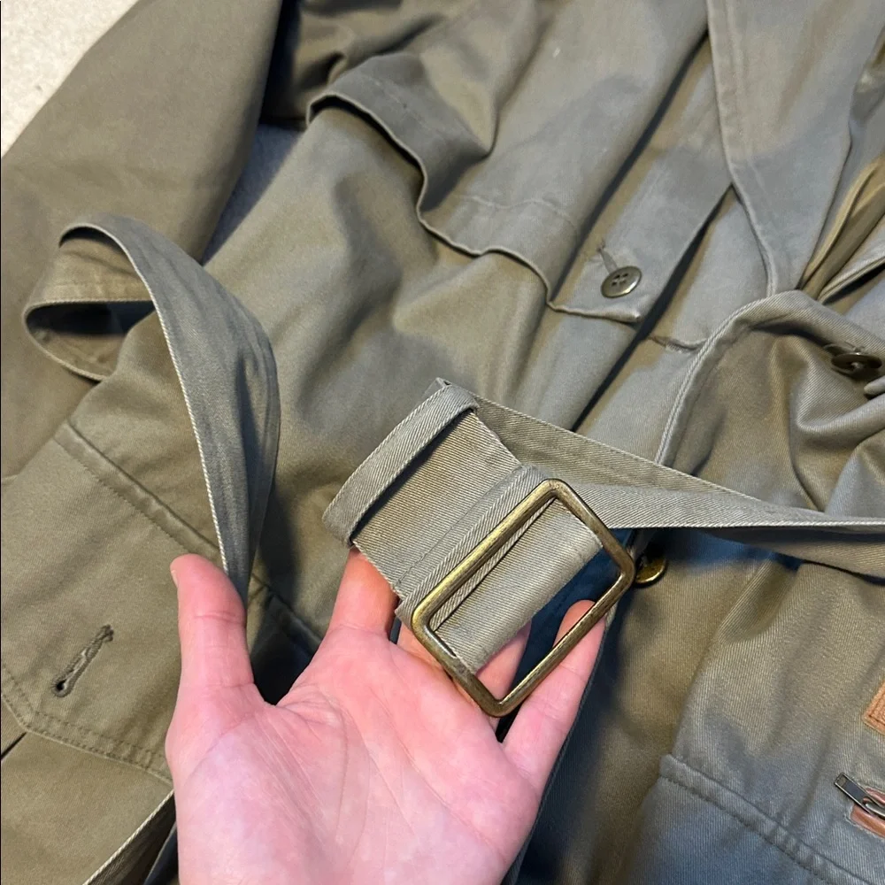 Vintage Olive Green Trench Coat with Belt - Picture 3 of 6
